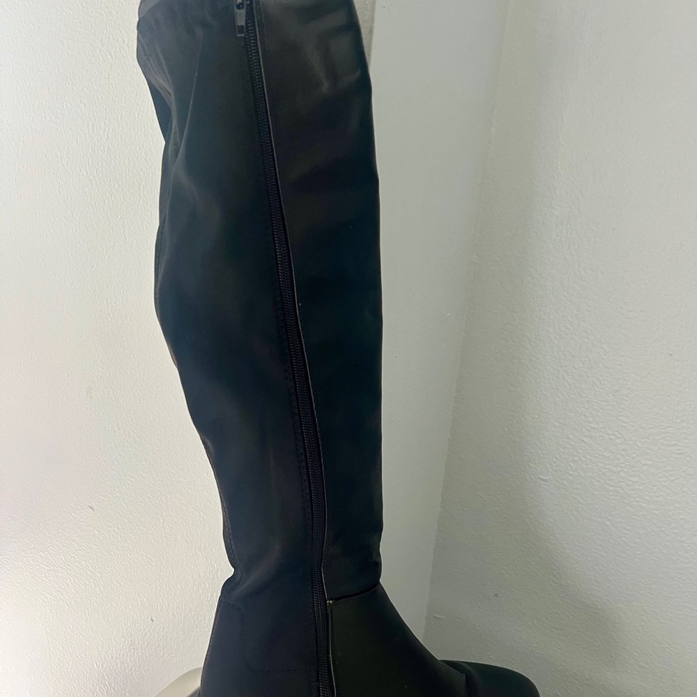 Rouge! Black Over the Knee Boots - Picture 3 of 8